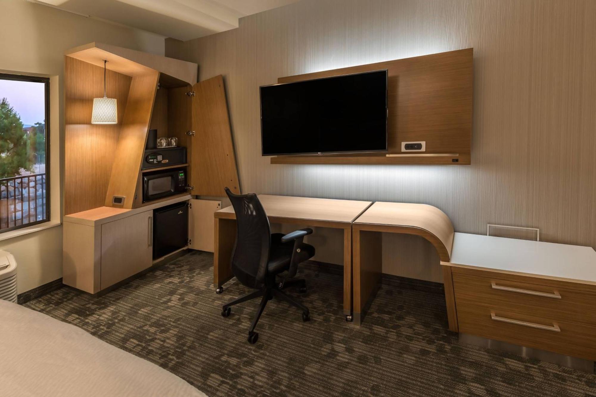 คอร์ตยาร์ด เรโน ดาวน์ทาวน์/ริเวอร์ฟรอนต์ Hotel รีโน ภายนอก รูปภาพ