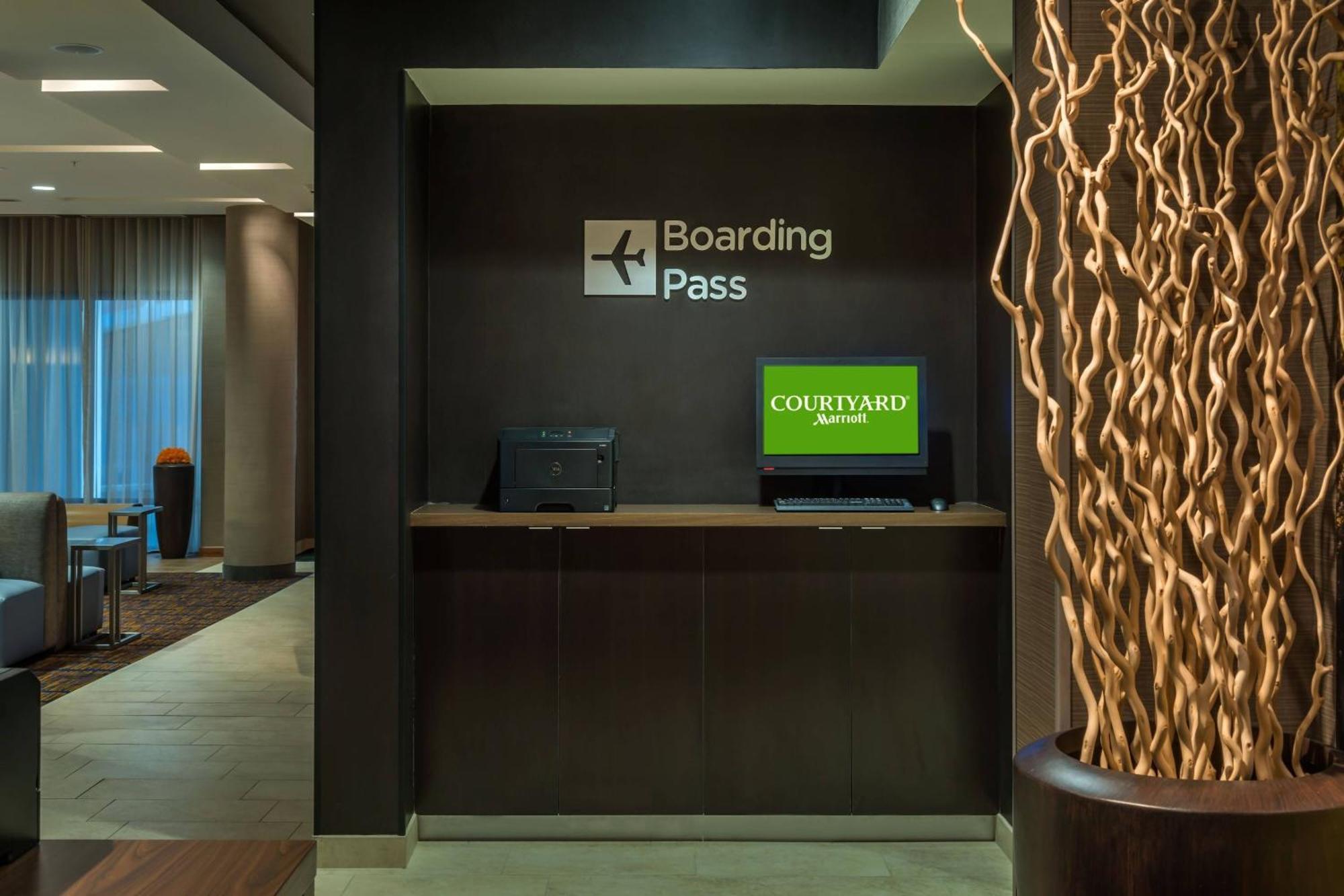 คอร์ตยาร์ด เรโน ดาวน์ทาวน์/ริเวอร์ฟรอนต์ Hotel รีโน ภายนอก รูปภาพ